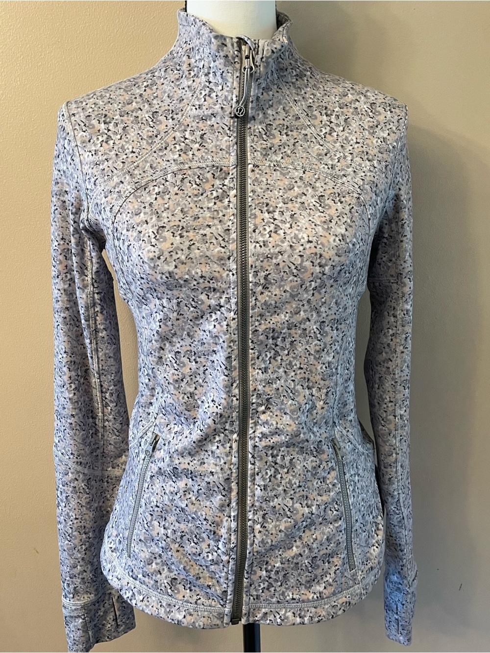 Lululemon Women's Light Gray Printed Zip-Up Jacket